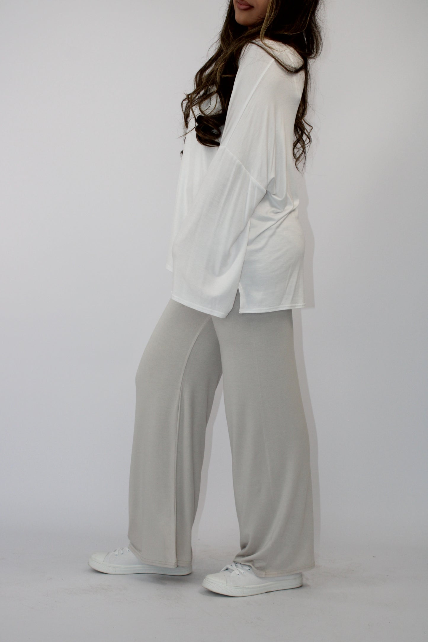 PLAIN COMFORTABLE WIDE LEG TROUSERS WITH DRAWSTRING DETAIL