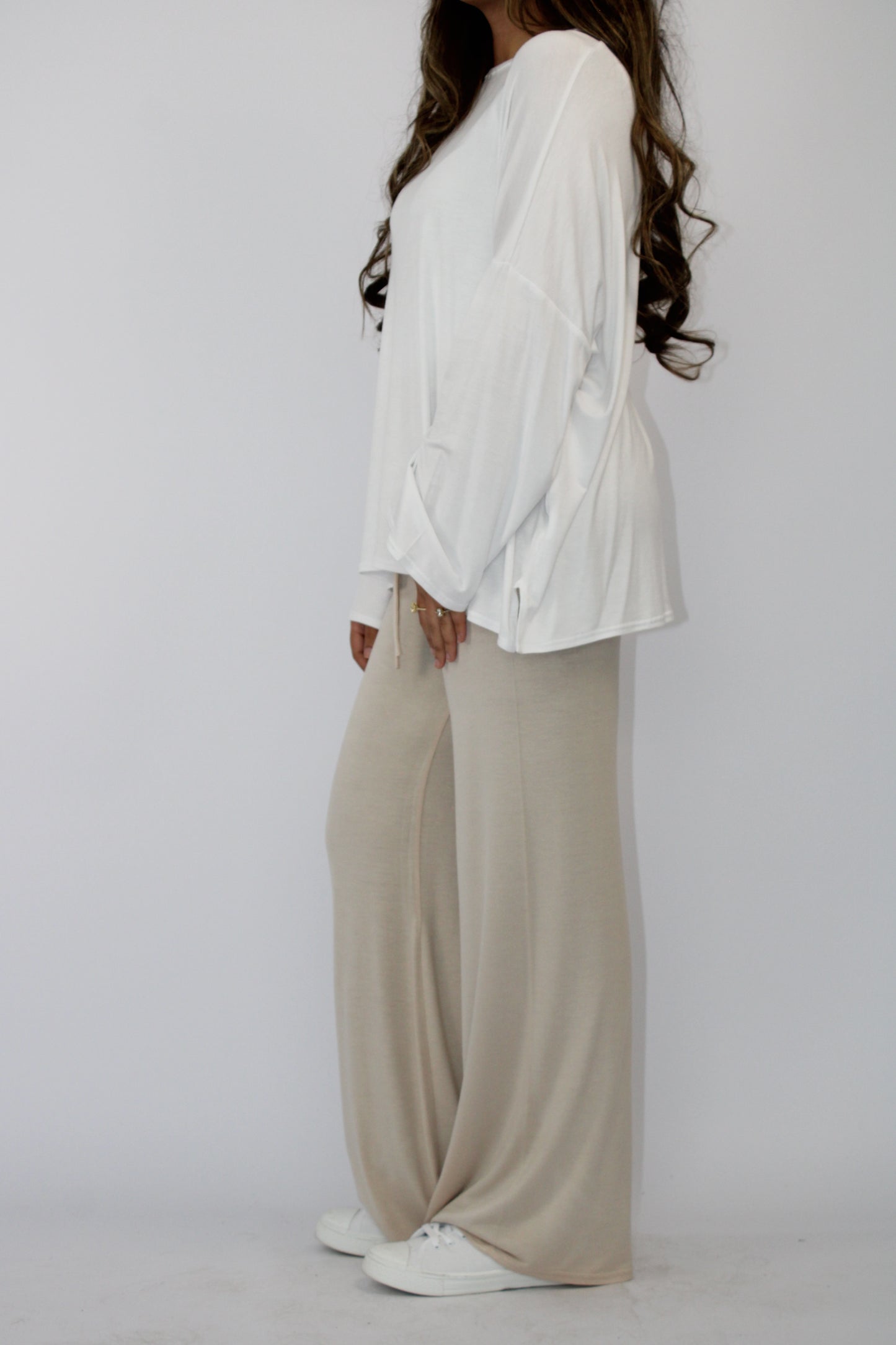 PLAIN COMFORTABLE WIDE LEG TROUSERS WITH DRAWSTRING DETAIL