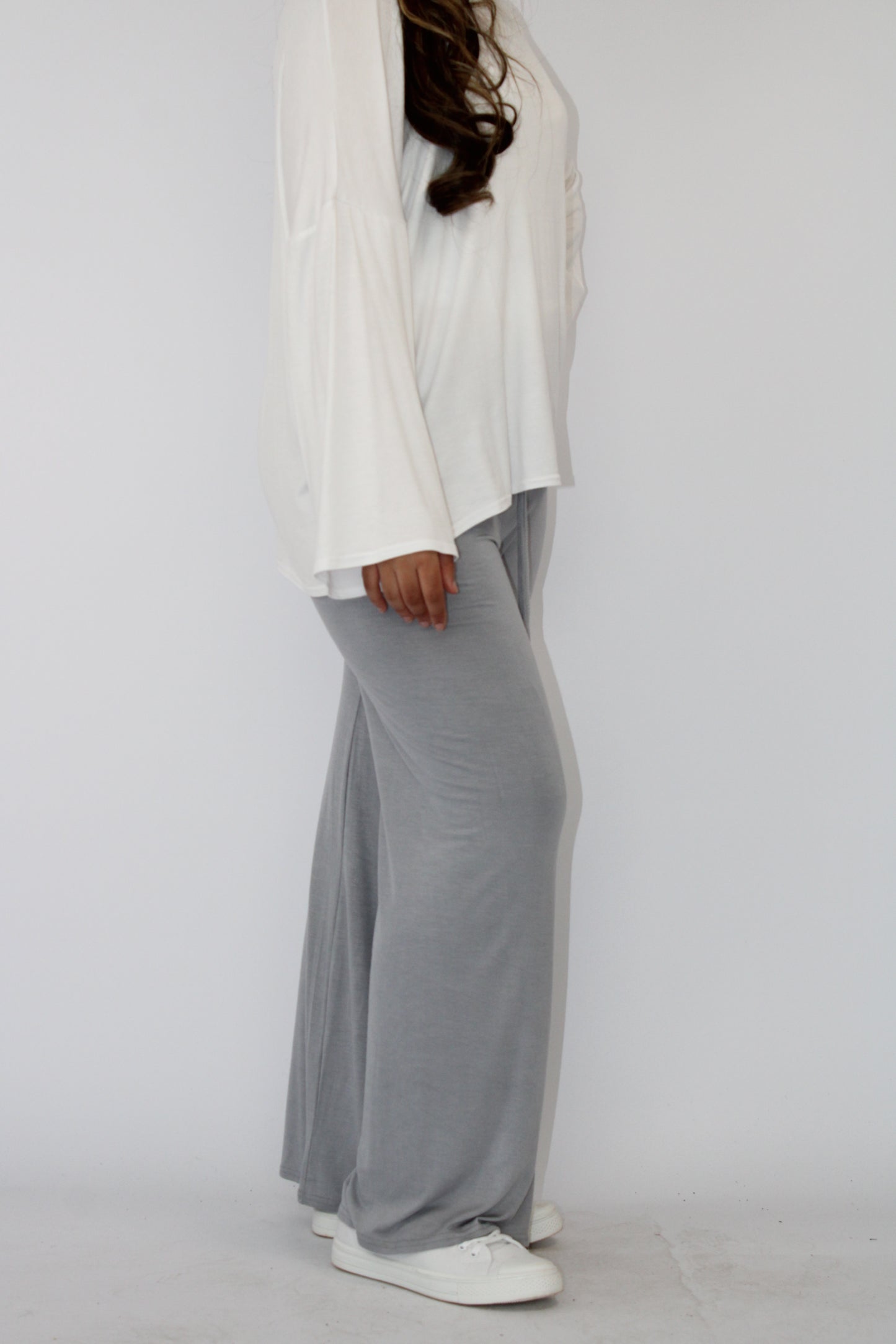 PLAIN COMFORTABLE WIDE LEG TROUSERS WITH DRAWSTRING DETAIL