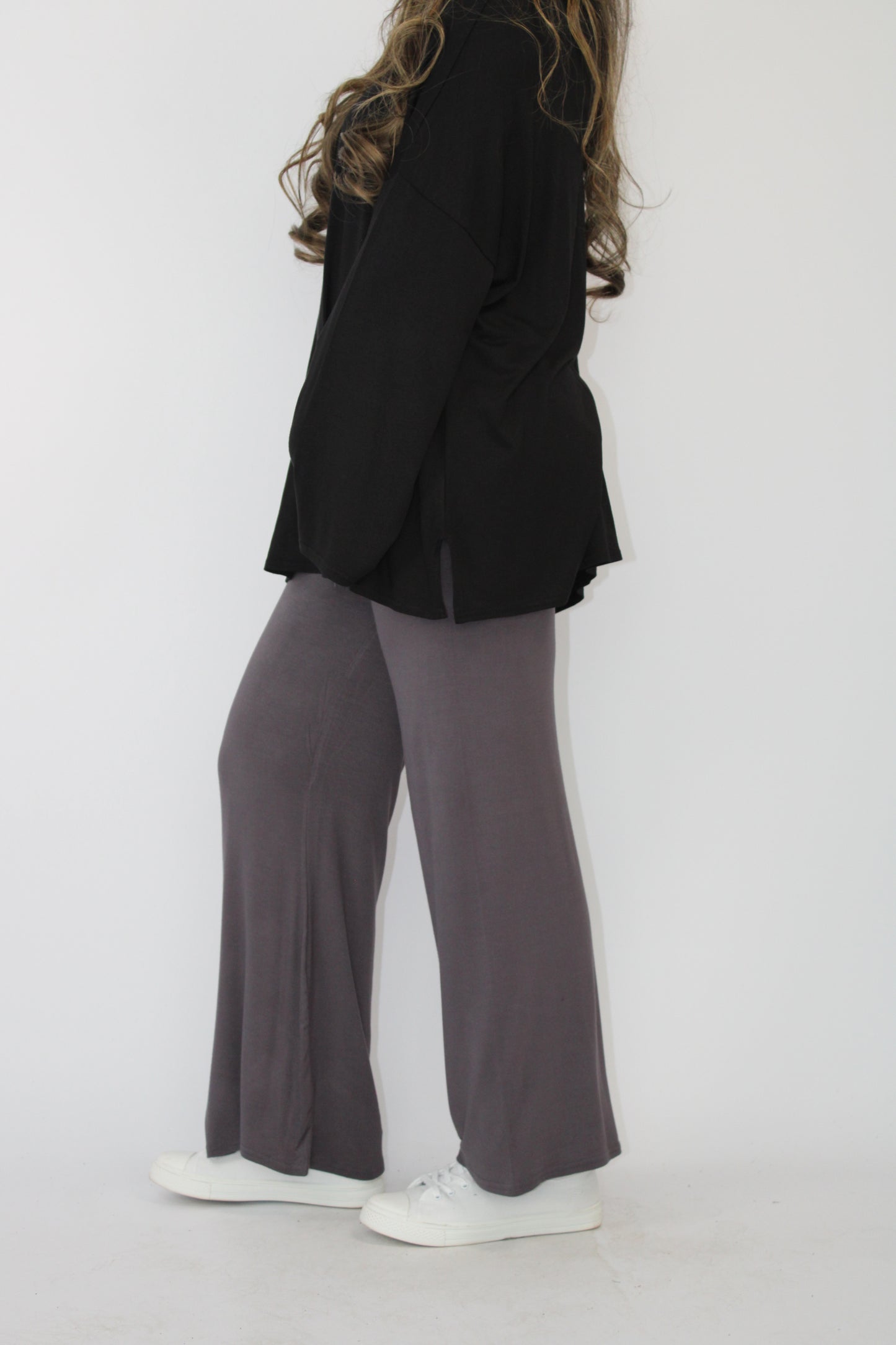 PLAIN COMFORTABLE WIDE LEG TROUSERS WITH DRAWSTRING DETAIL