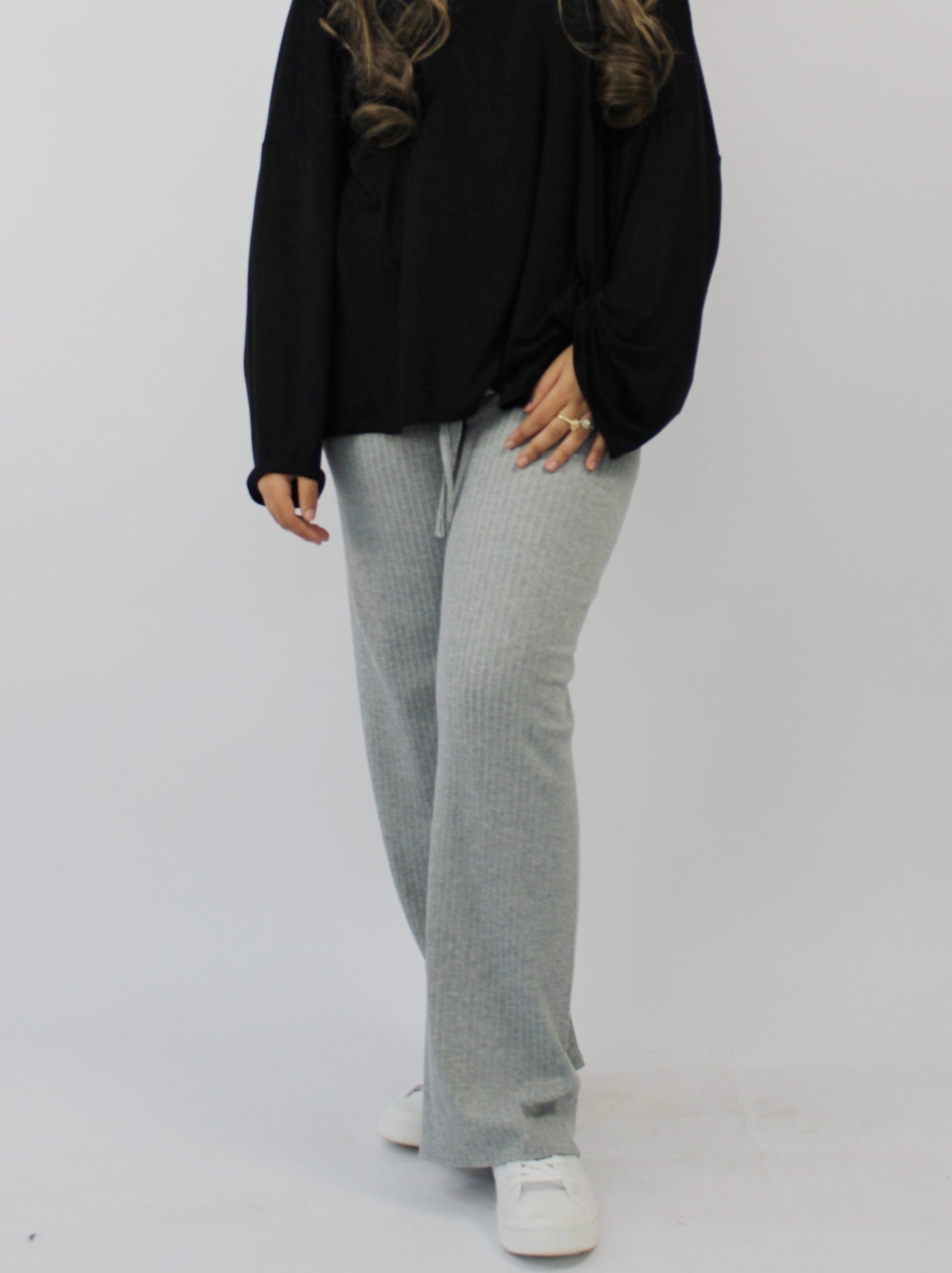 RIBBED WIDE LEG TROUSERS WITH DRAWSTRING DETAIL