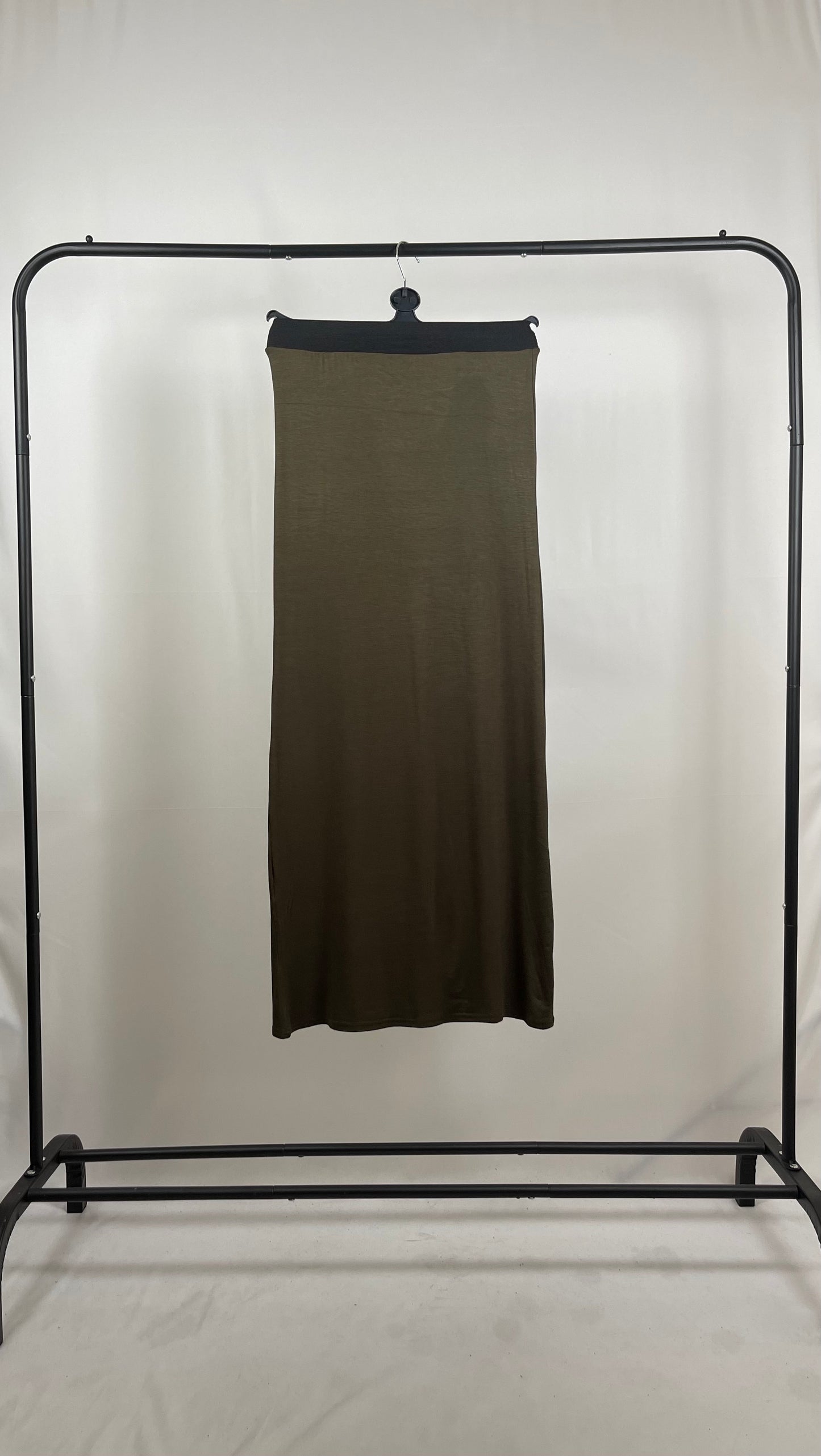 STRETCHY AND PLAIN COMFORTABLE LONG PENCIL SKIRTS