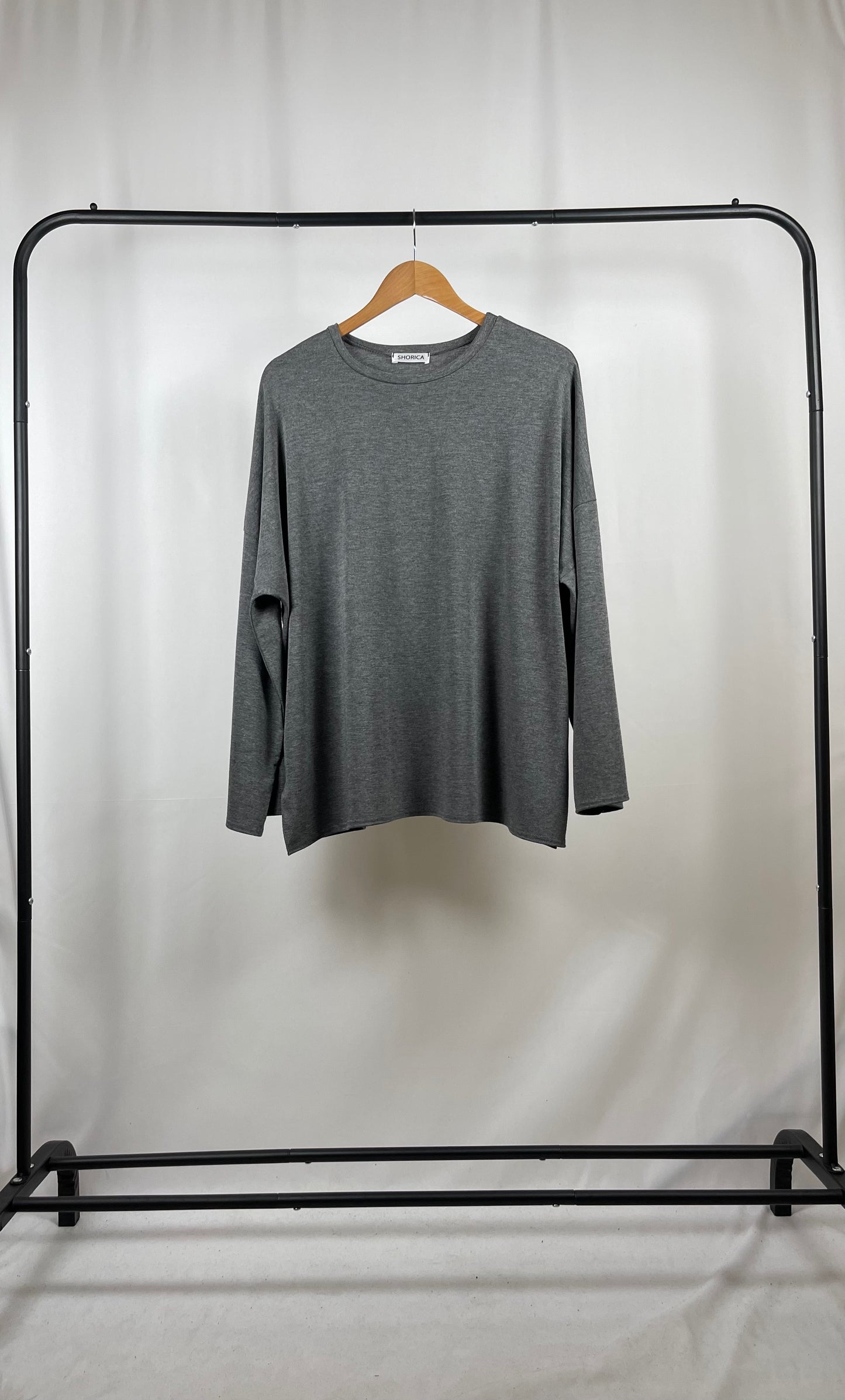 BASIC LONG SLEEVE OVERSIZED TOP