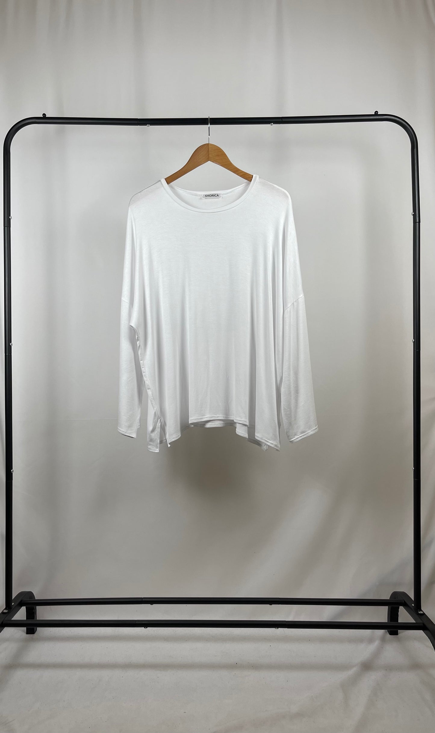 BASIC LONG SLEEVE OVERSIZED TOP