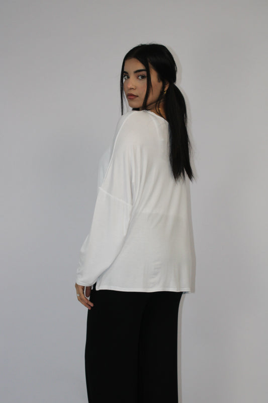 WHITE BASIC LONG SLEEVE OVERSIZED TOP