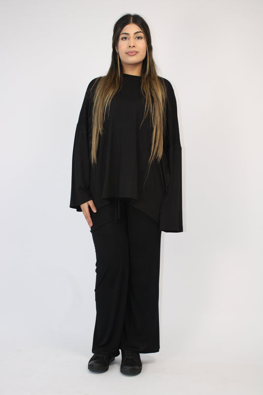 BLACK BASIC LONG SLEEVE OVERSIZED TOP