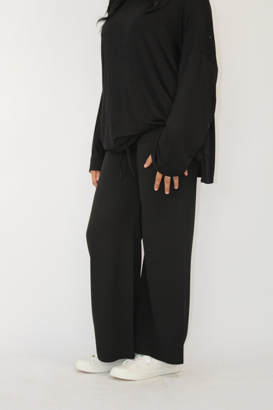 BLACK WIDE LEG TROUSERS WITH DRAWSTRING DETAIL