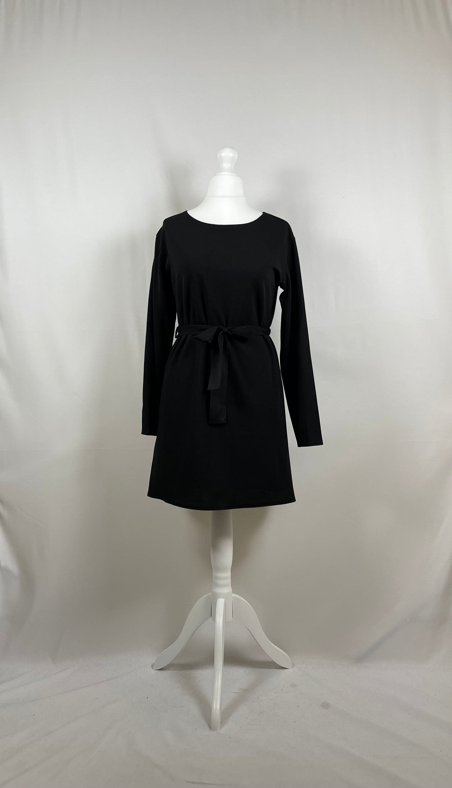 BLACK CREPE LONG SLEEVE BELTED CO ORD SET