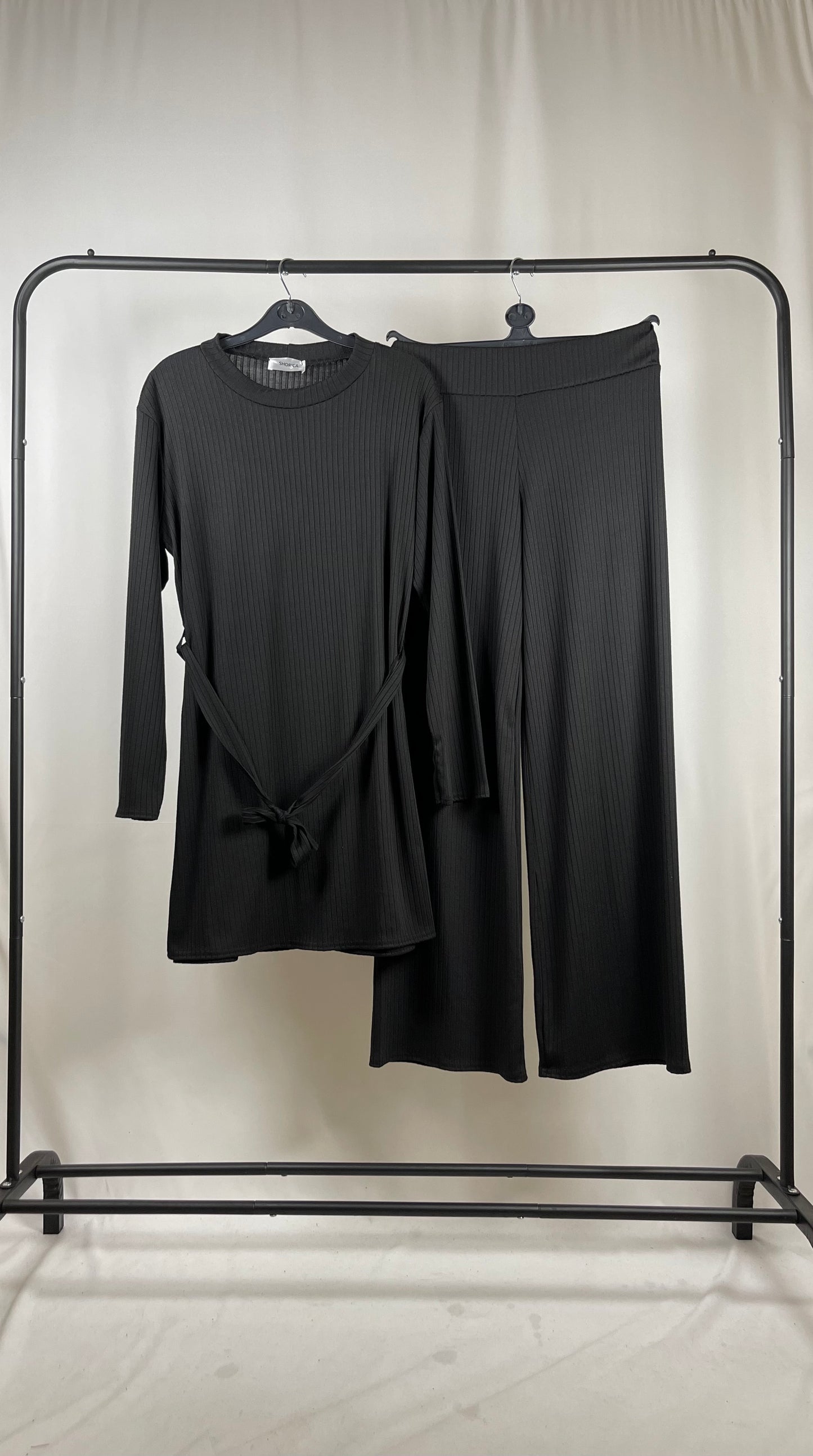BLACK RIBBED LONG SLEEVE BELTED CO ORD SET
