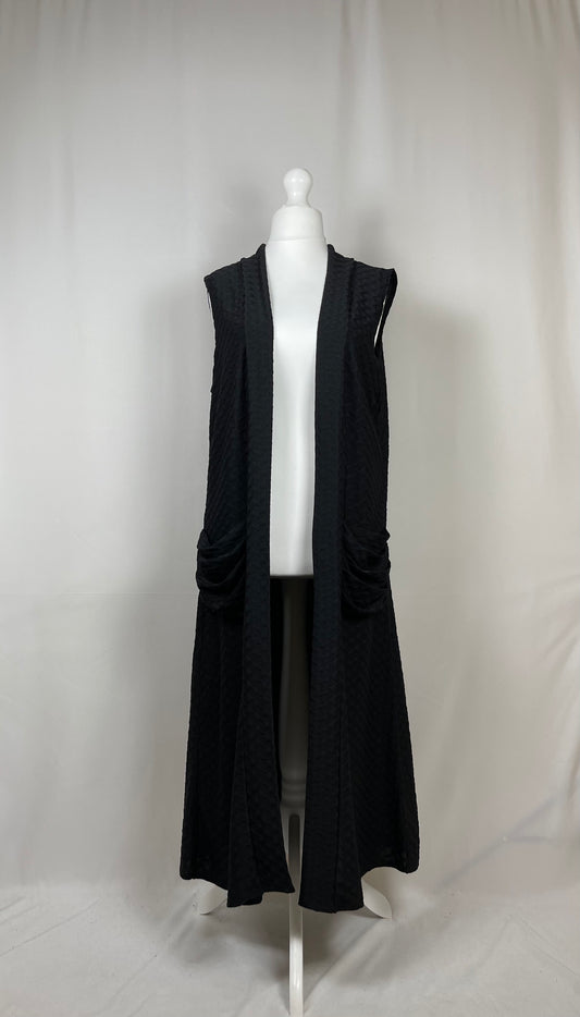 BLACK DETAILED SLEEVELESS PLATED POCKET LONG CARDIGAN