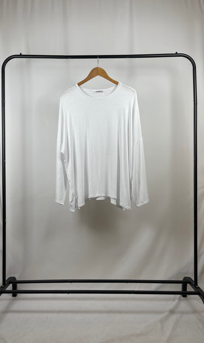 BASIC LONG SLEEVE OVERSIZED TOP