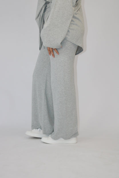 PLAIN COMFORTABLE WIDE LEG TROUSERS WITH DRAWSTRING DETAIL