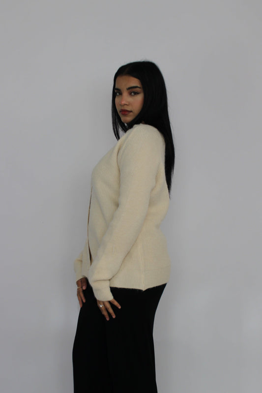 BEIGE SOFT KNIT BUTTON CARDIGAN