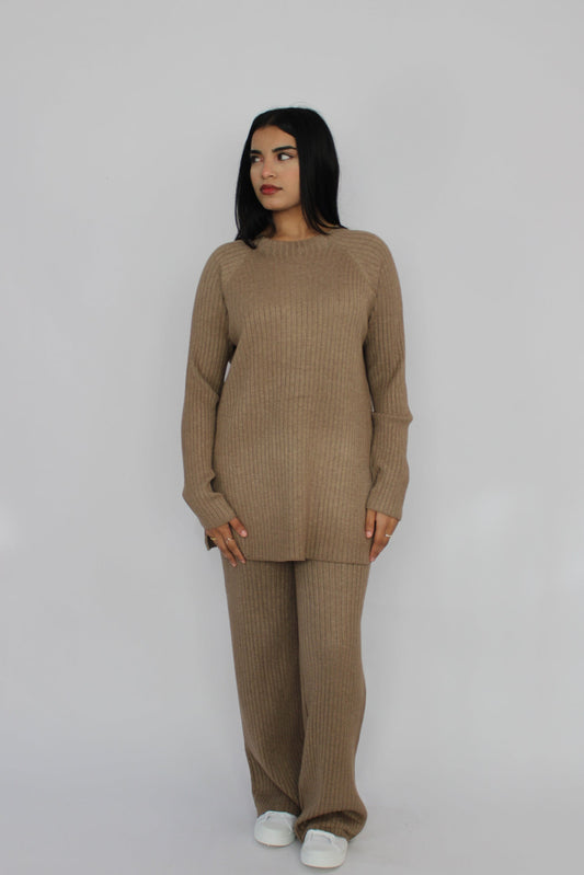 TAUPE RIBBED KNITTED CO ORD SET